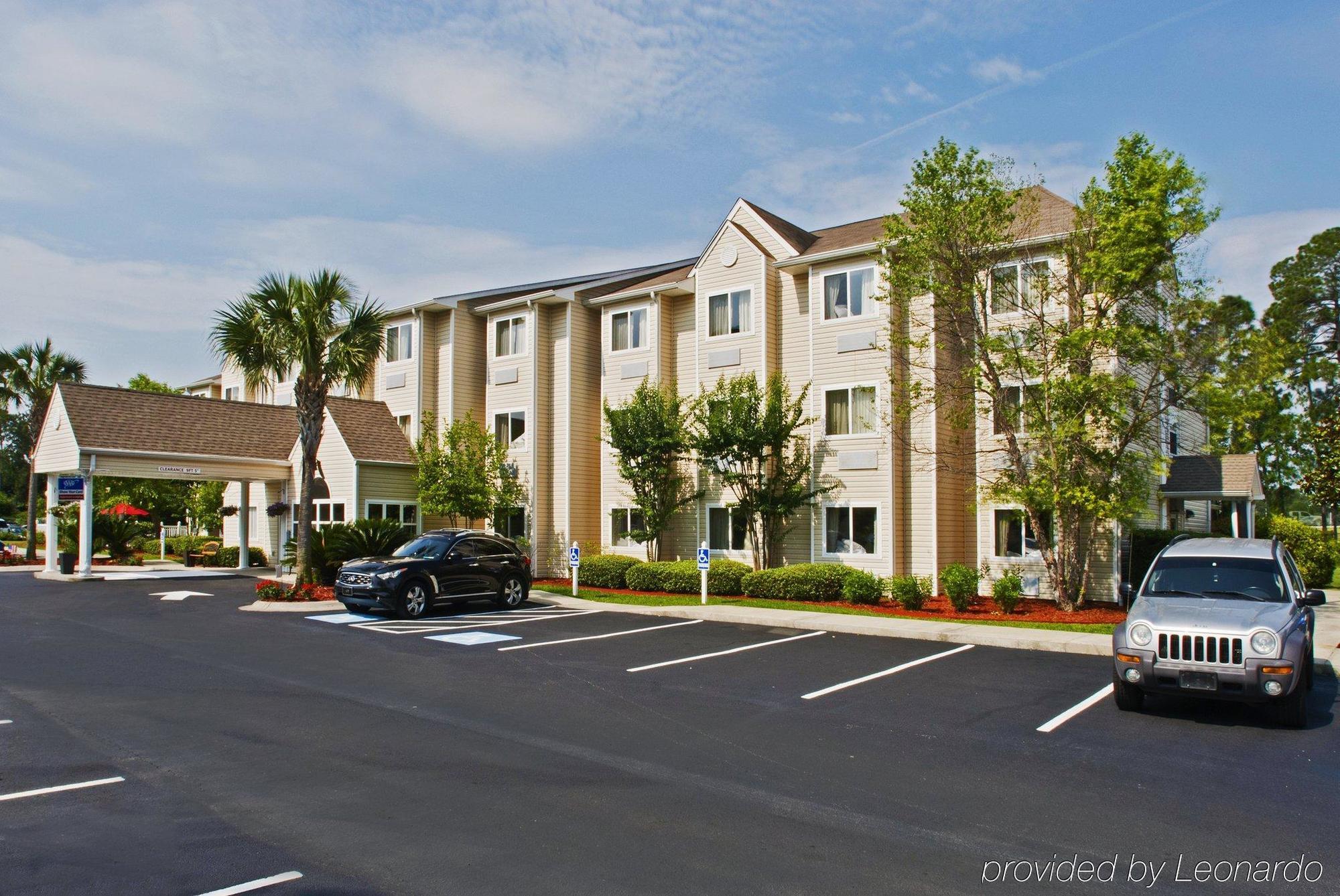 Microtel Inn & Suites By Wyndham Brunswick Luaran gambar
