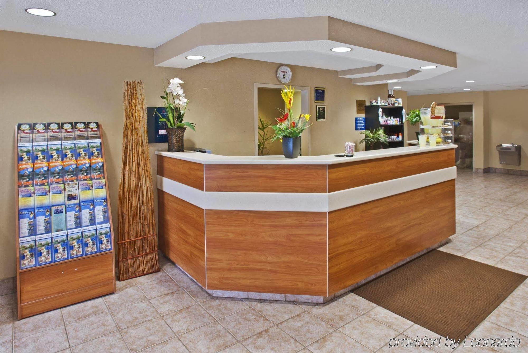 Microtel Inn & Suites By Wyndham Brunswick Dalaman gambar